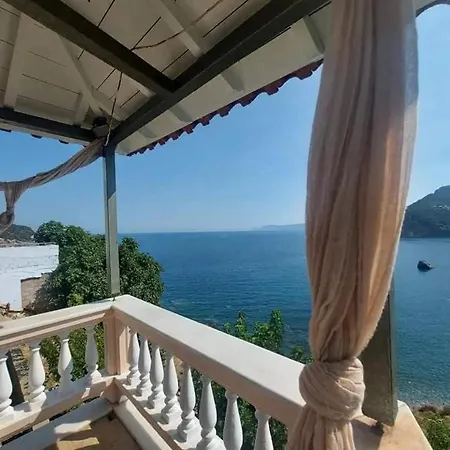 Meltemi Stoudio Appartement *