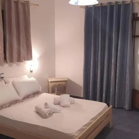 Meltemi Stoudio Skopelos