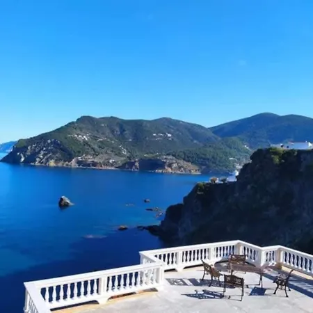 Meltemi Stoudio * Skopelos